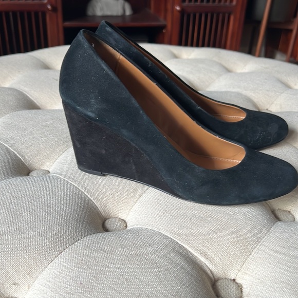 Black Suede J Crew Wedges - Picture 2 of 3